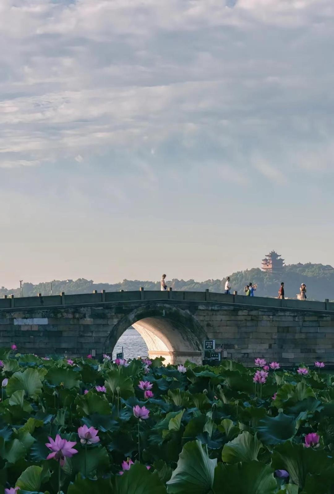 Hangzhou Yuqi Hotel - West Lake Scenic Area Branch Bagian luar foto